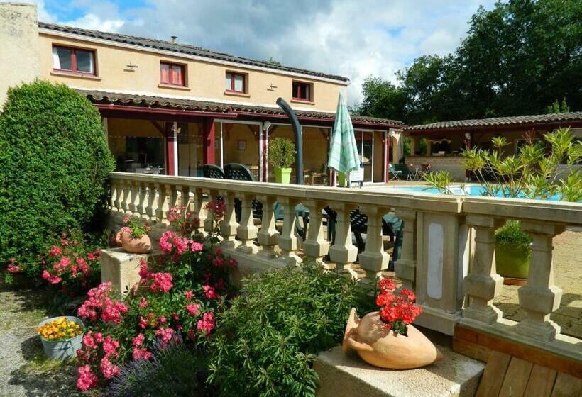 مبيت وإفطار Le Clos Des Dryades F