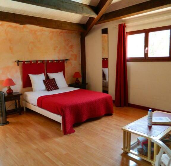 مبيت وإفطار Le Clos Des Dryades F