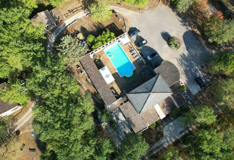 مبيت وإفطار Le Clos Des Dryades F