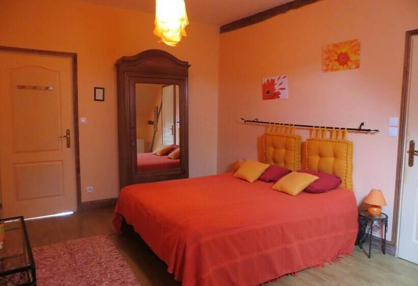 مبيت وإفطار La Ferme De L Isle Et Sa Roulotte