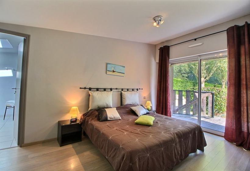 Gîte L Iris Proche De Dinan