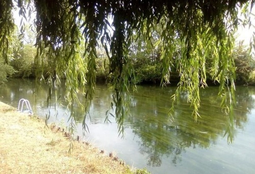 פנסיון Les Tonneaux De L'eure Logement Insolite