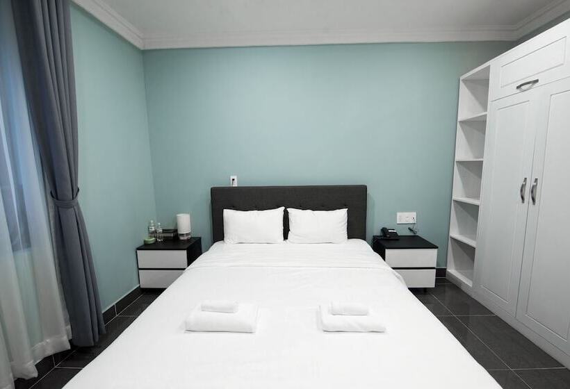 New Milano Hotel & Apartment