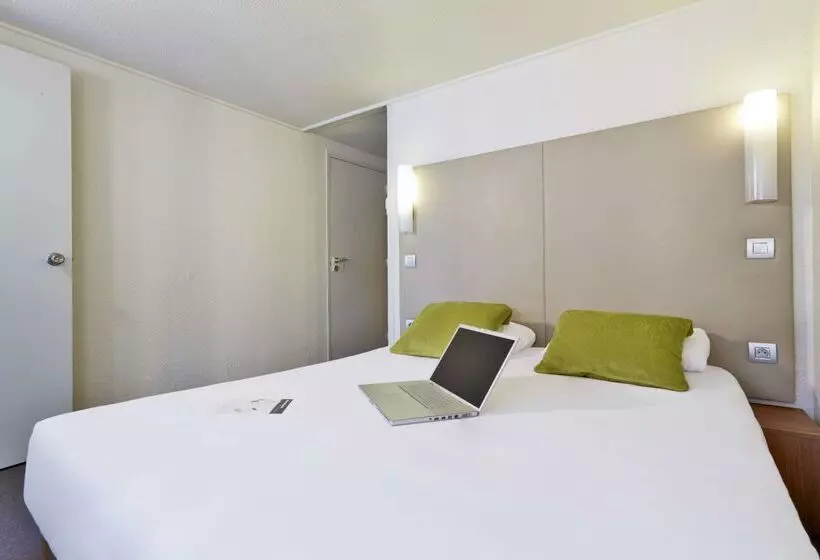 호텔 Campanile Lyon Nord Ecully