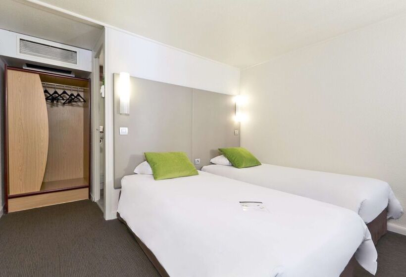 فندق Campanile Lyon Nord Ecully