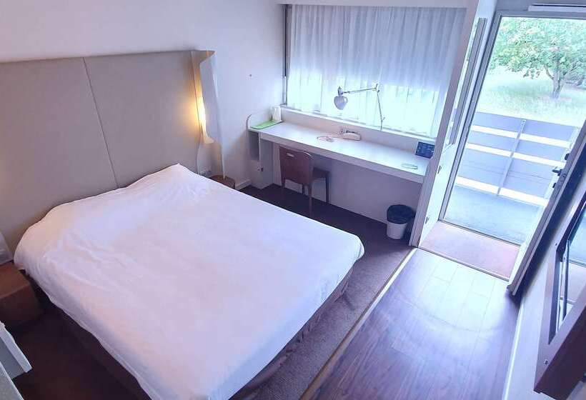 Hotel Campanile Montargis Amilly