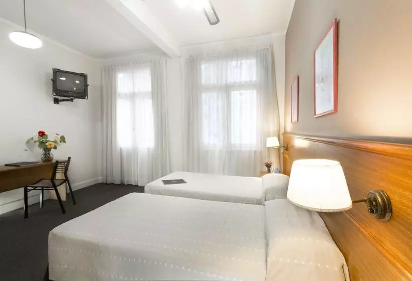 فندق Crisol Suites Catalinas