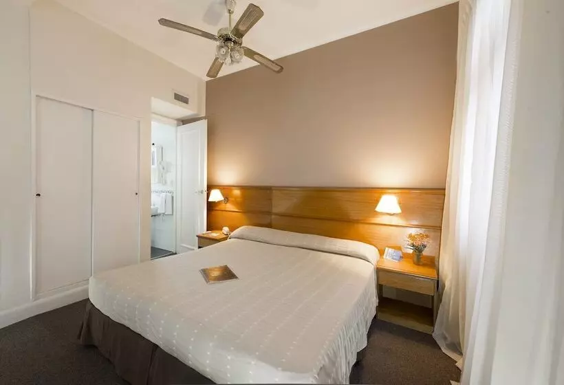 فندق Crisol Suites Catalinas