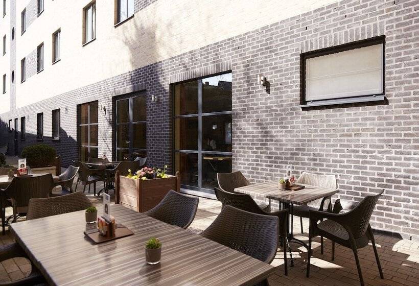 בית מלון כפרי Holiday Inn Express Hasselt, An Ihg