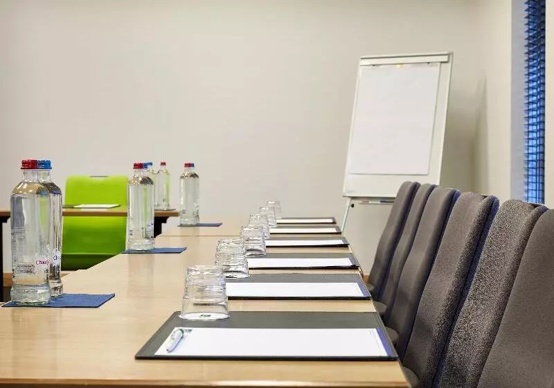 酒店 Holiday Inn Express Hasselt, An Ihg