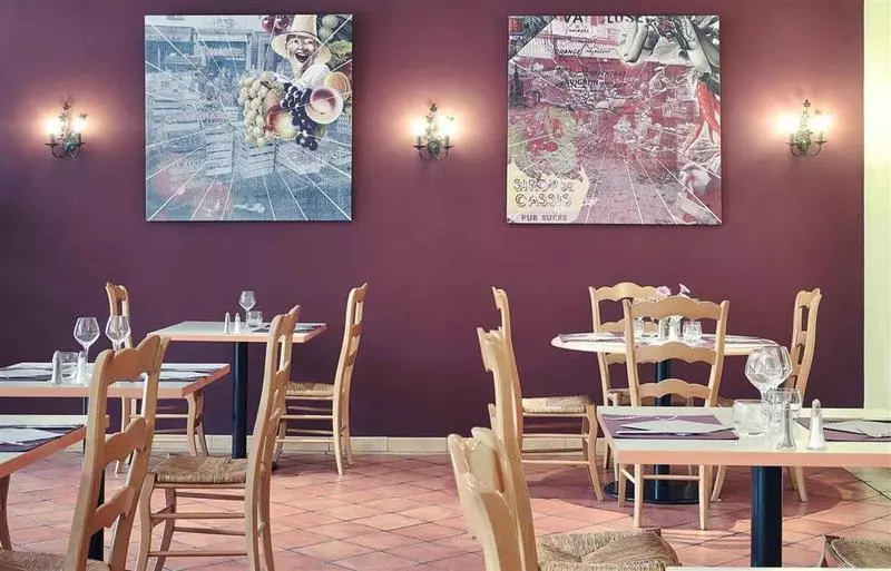 בית מלון כפרי Hôtel Mercure Cavaillon