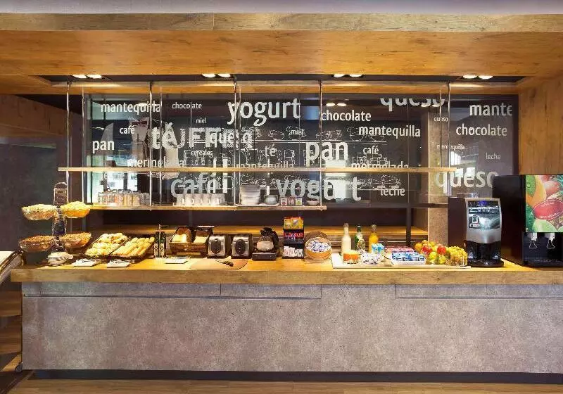 Отель Ibis Budget Madrid Alcorcon Móstoles