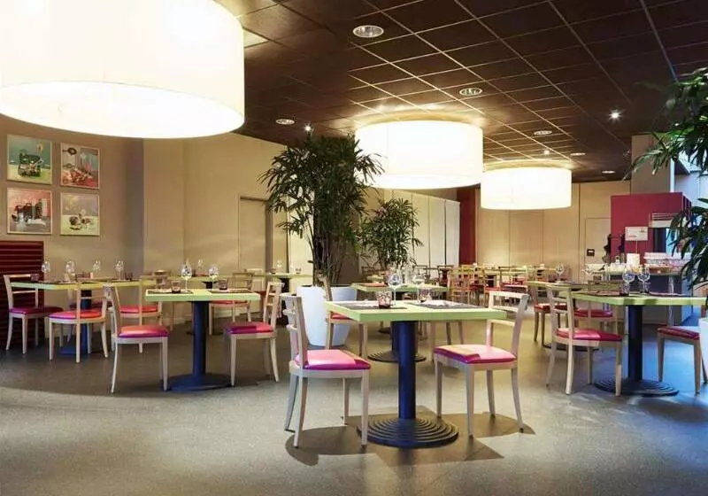 ホテル Ibis Styles Toulon Centre Port