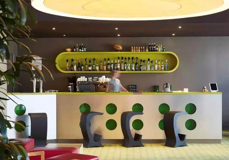 ホテル Ibis Styles Toulon Centre Port