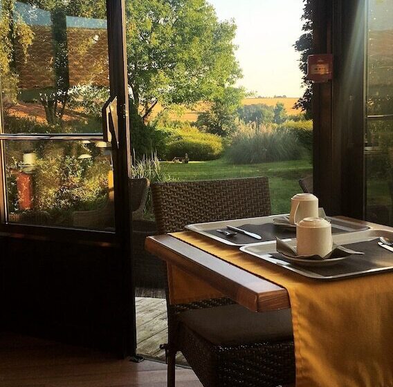 فندق Kyriad Angoulême Nord Champniers  Hôtel & Résidence