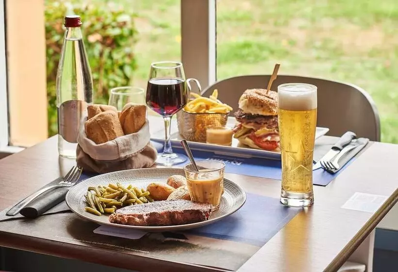 ホテル Kyriad Caen Nord Hérouville Saint Clair