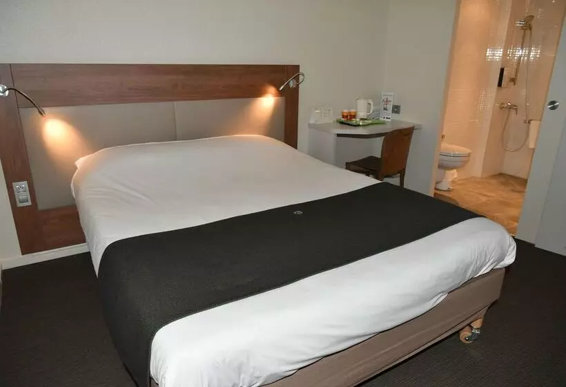 ホテル Kyriad Direct Metz Nord – Woippy