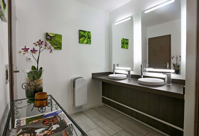 فندق Kyriad Montpellier Aéroport   Parc Expo