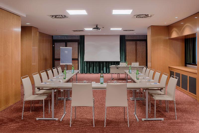 ホテル NH Roma Villa Carpegna