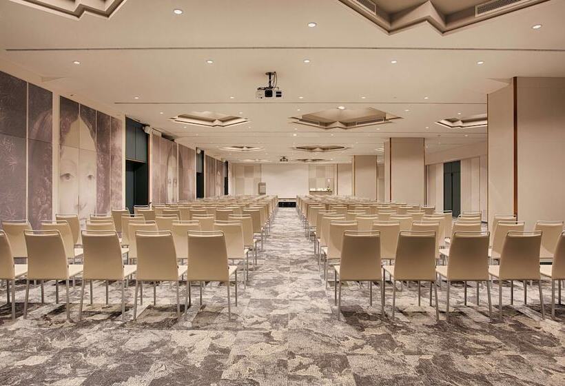 ホテル NH Roma Villa Carpegna