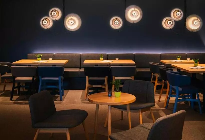 Отель Vienna House Easy By Wyndham Coburg