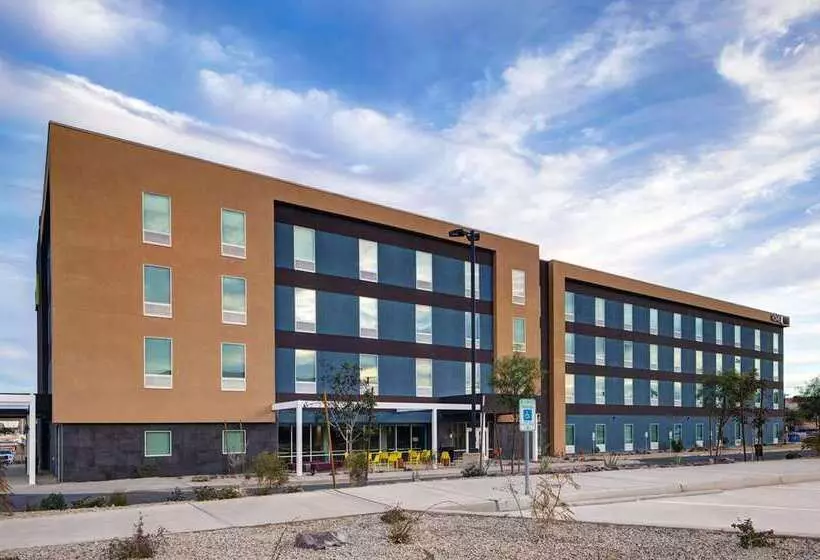 هتل Home2 Suites By Hilton Yuma Pivot Point
