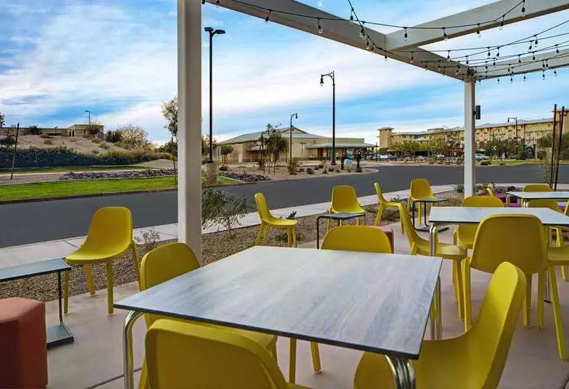 هتل Home2 Suites By Hilton Yuma Pivot Point