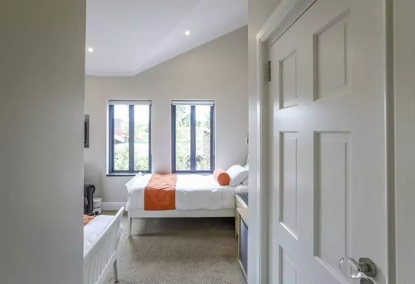 Hotelli Orange Inn Knysna