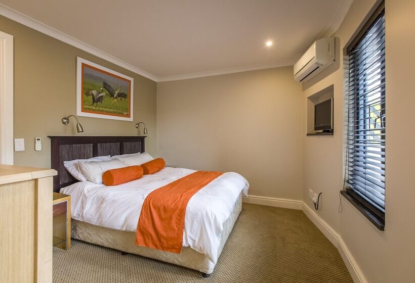 Отель Orange Inn Knysna