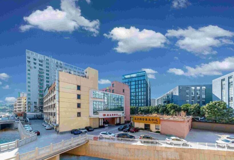 Vienna Hotel Shenzhen Bantian Gangtou