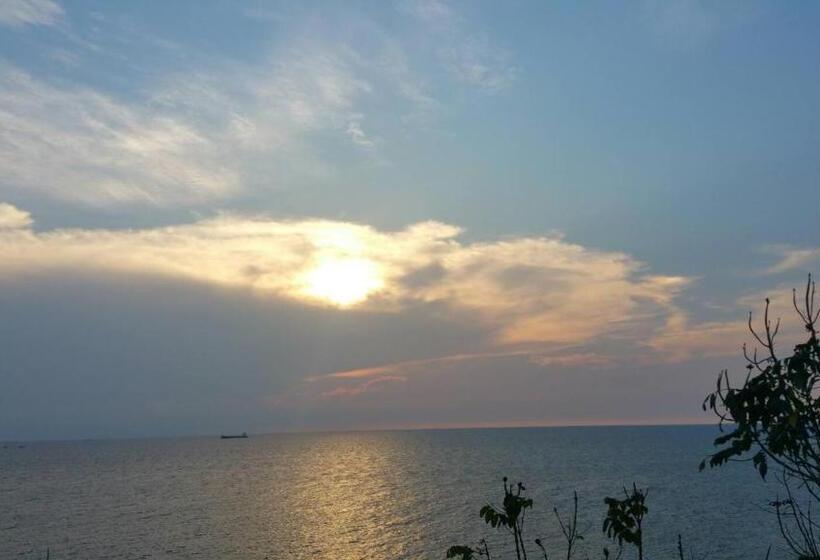 Szálloda Ocean View Resort   Koh Sichang