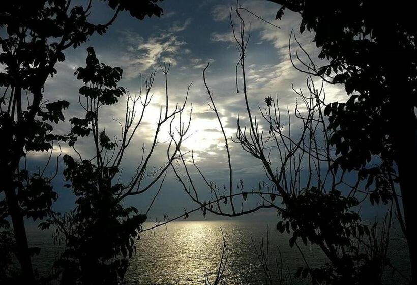 Szálloda Ocean View Resort   Koh Sichang