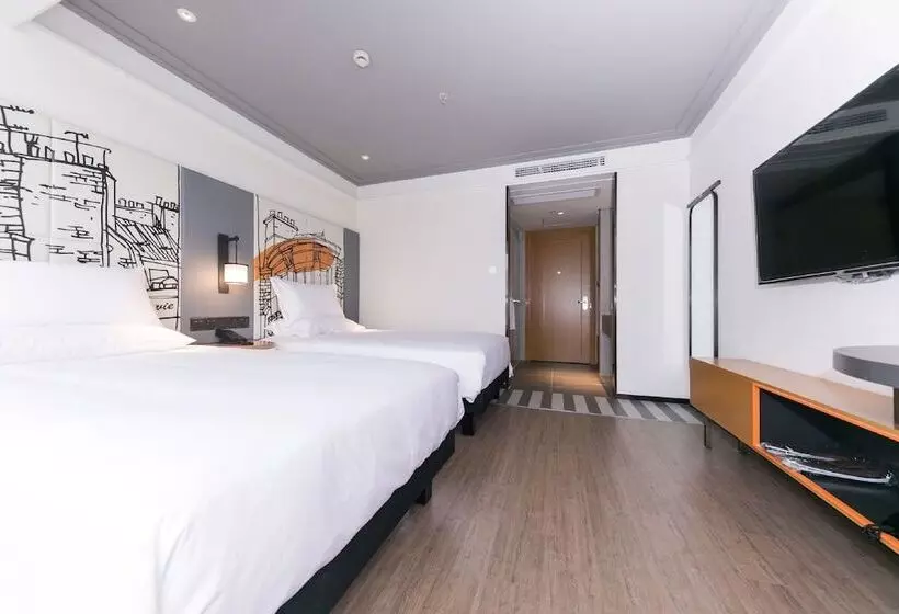 Hotelli Ibis Styles Taizhou Tiantai