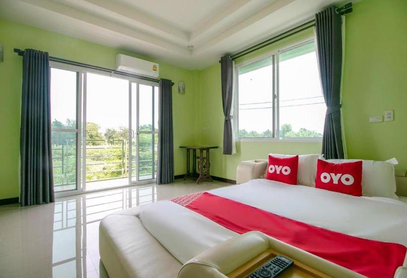 فندق Oyo 956 Thachang Resort