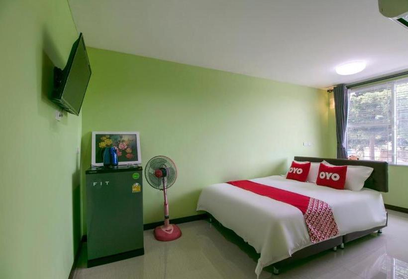 فندق Oyo 956 Thachang Resort