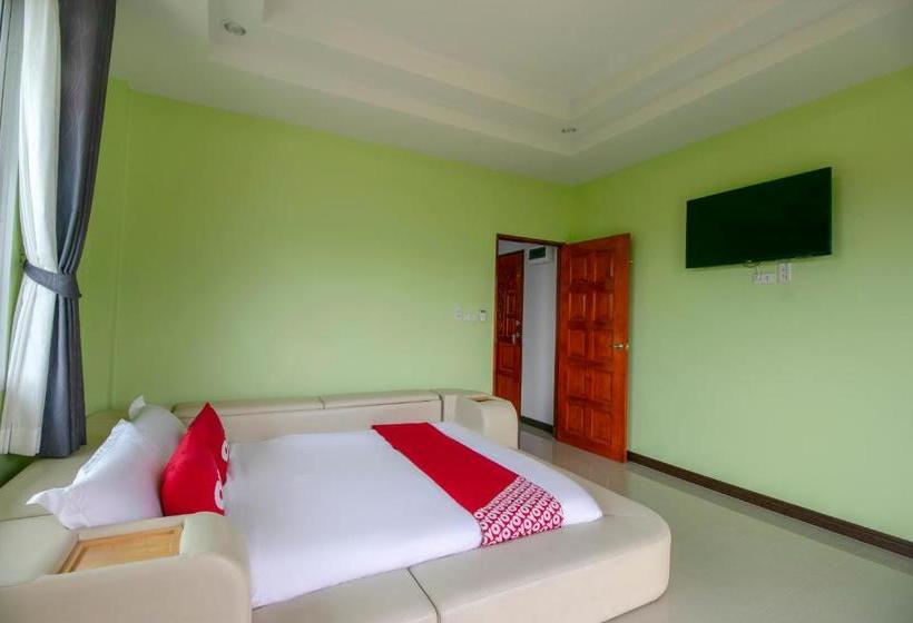 فندق Oyo 956 Thachang Resort