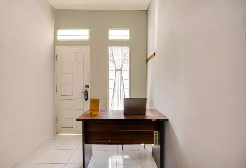 Hotelli Spot On 3708 Rancabali Homestay