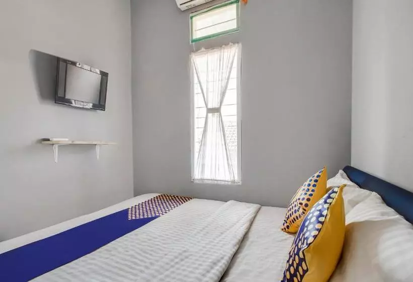 Hotelli Spot On 3708 Rancabali Homestay