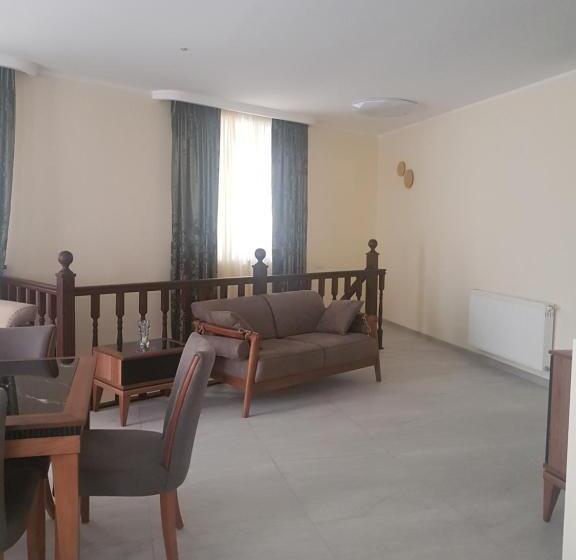 پانسیون Villa Beridze