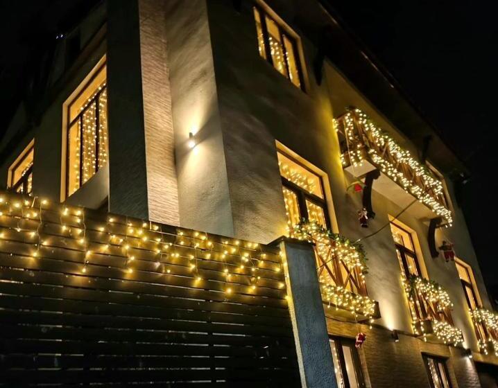 پانسیون Villa Beridze