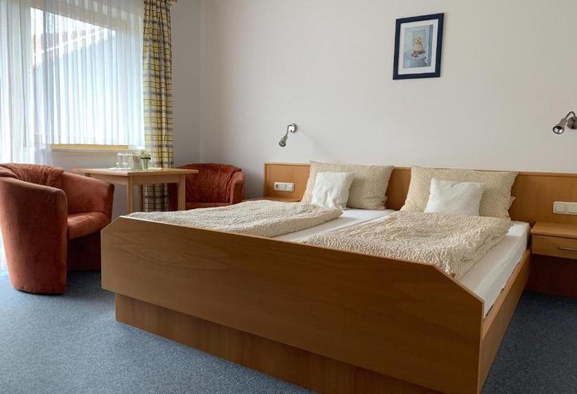 הוסטל Landgasthof Achatz