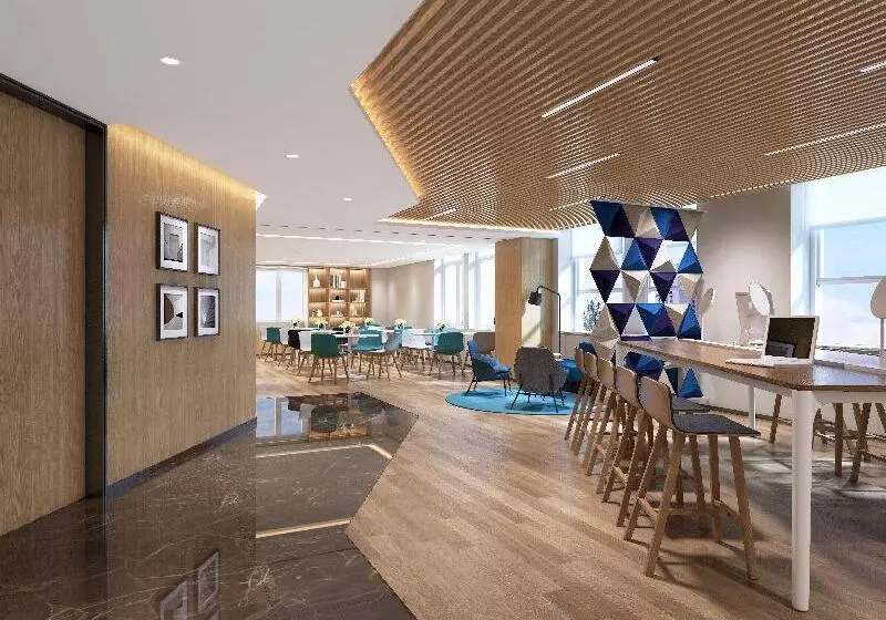 Hotelli Holiday Inn Express Urumqi Station By Ihg