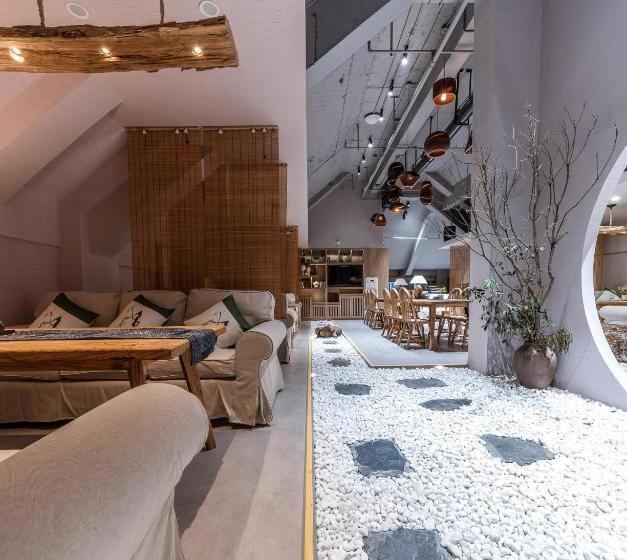 Otel Infully Yunsu?south Bridge Yunju?