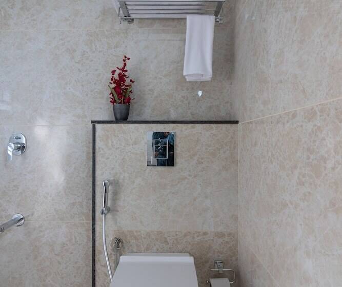 酒店 Mojatel By Icon