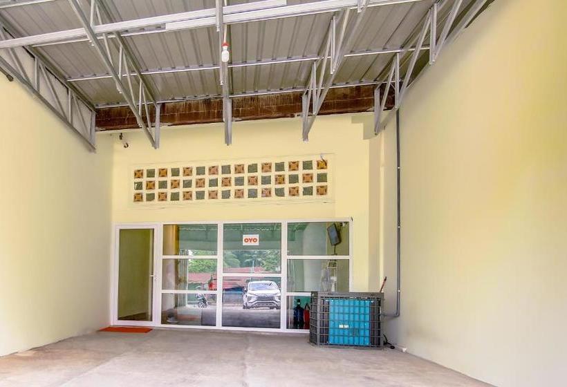 هتل Oyo 3493 Nami House