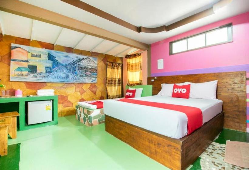 בית מלון כפרי Oyo 947 Therm Suk Resort