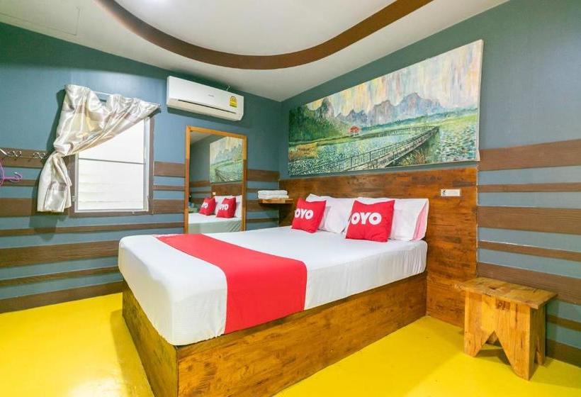 בית מלון כפרי Oyo 947 Therm Suk Resort