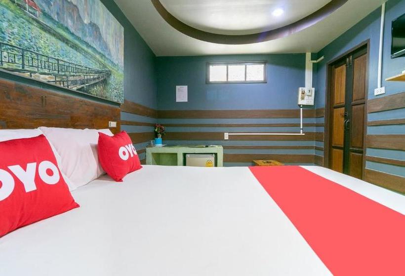 בית מלון כפרי Oyo 947 Therm Suk Resort