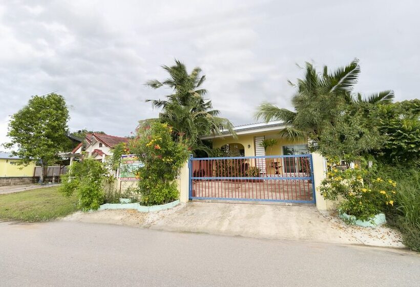 호텔 Oyo 953 Tawan Resort