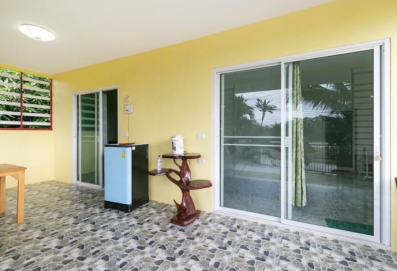 호텔 Oyo 953 Tawan Resort